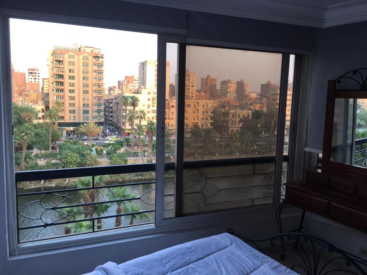 Apartment Luxury Duplex On The Nile In Manial