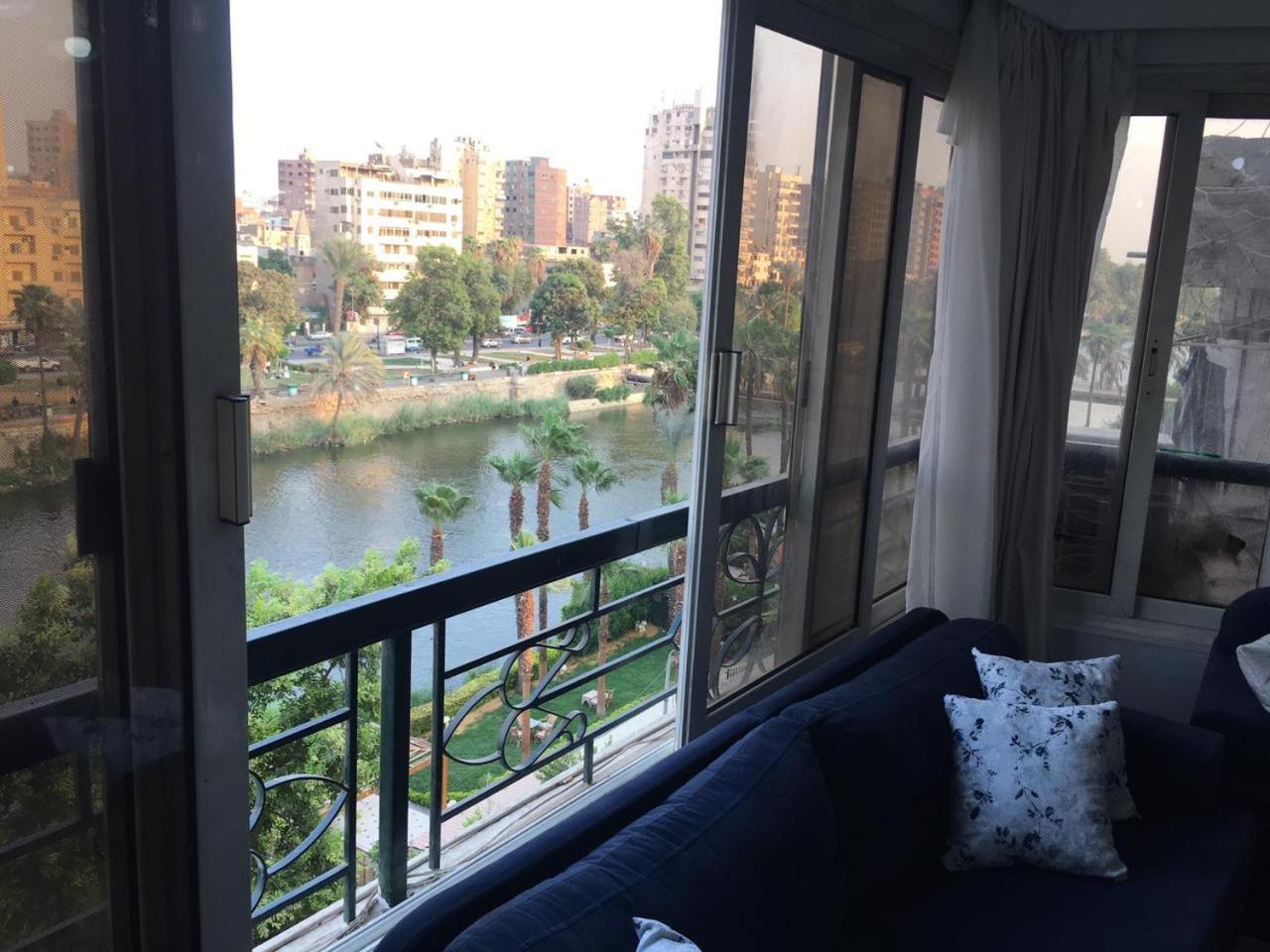 Luxury Duplex On The Nile In Manial Cairo