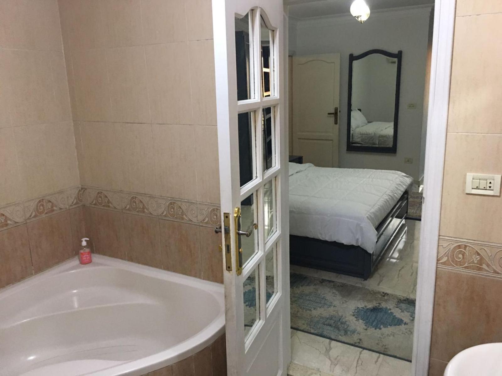 Luxury Duplex On The Nile In Manial * Cairo