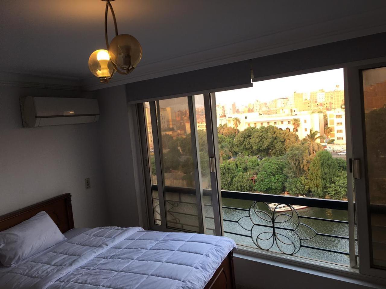 Luxury Duplex On The Nile In Manial Apartment