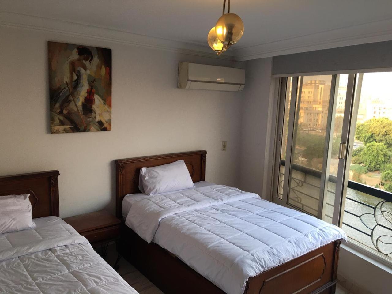 Luxury Duplex On The Nile In Manial Apartment *