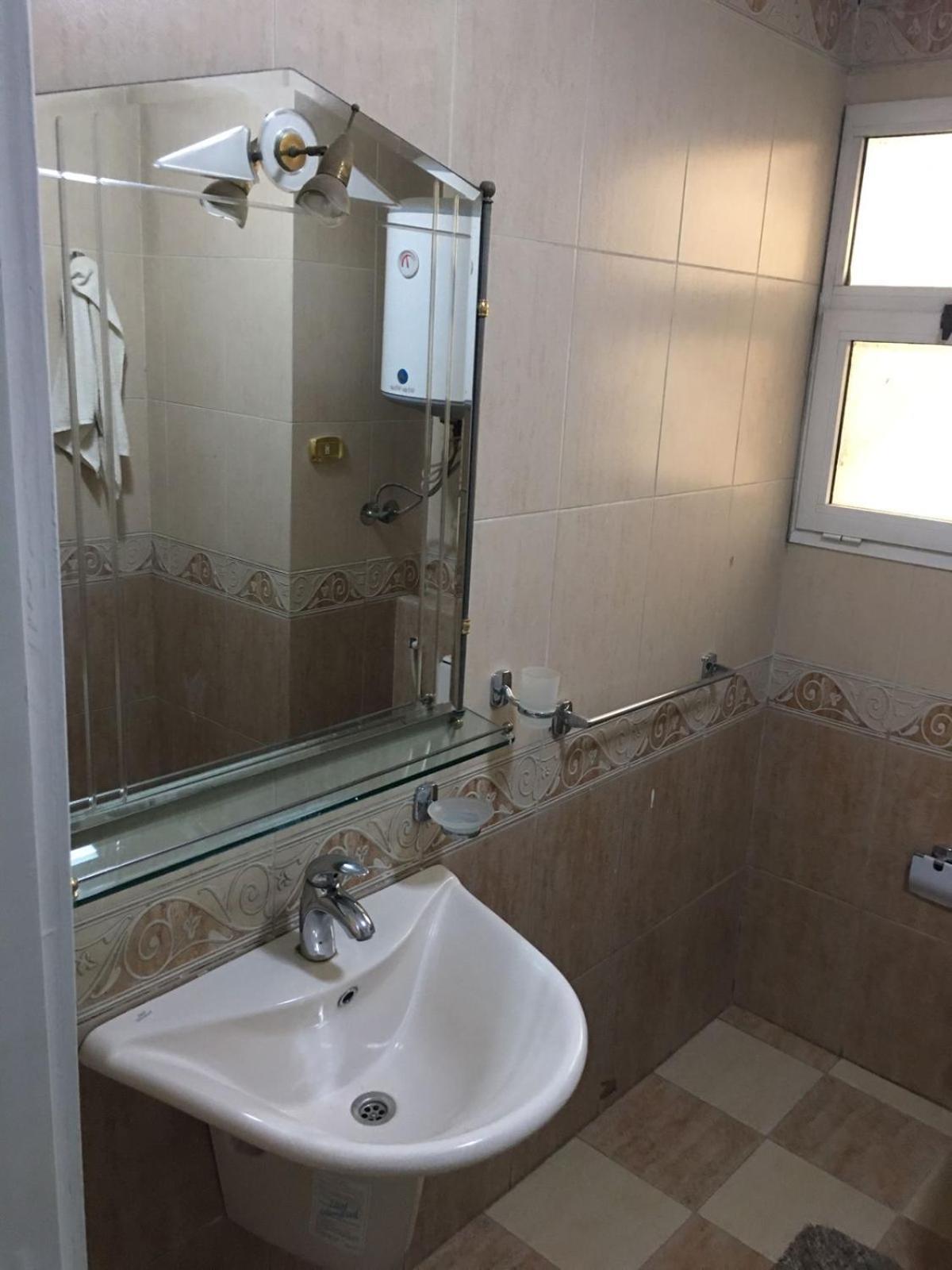 Luxury Duplex On The Nile In Manial *