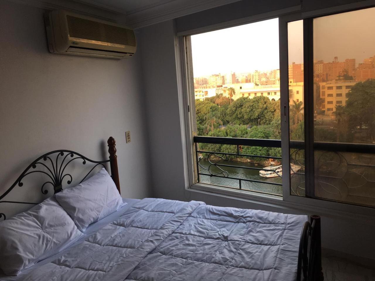 Luxury Duplex On The Nile In Manial Apartment